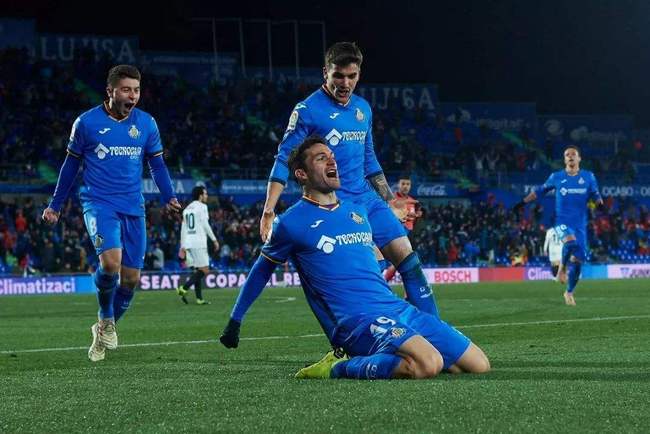 瓦伦西亚发布备战花絮；加时末段战术微调；CBA常规赛任务艰巨；细节决定成败的简单介绍